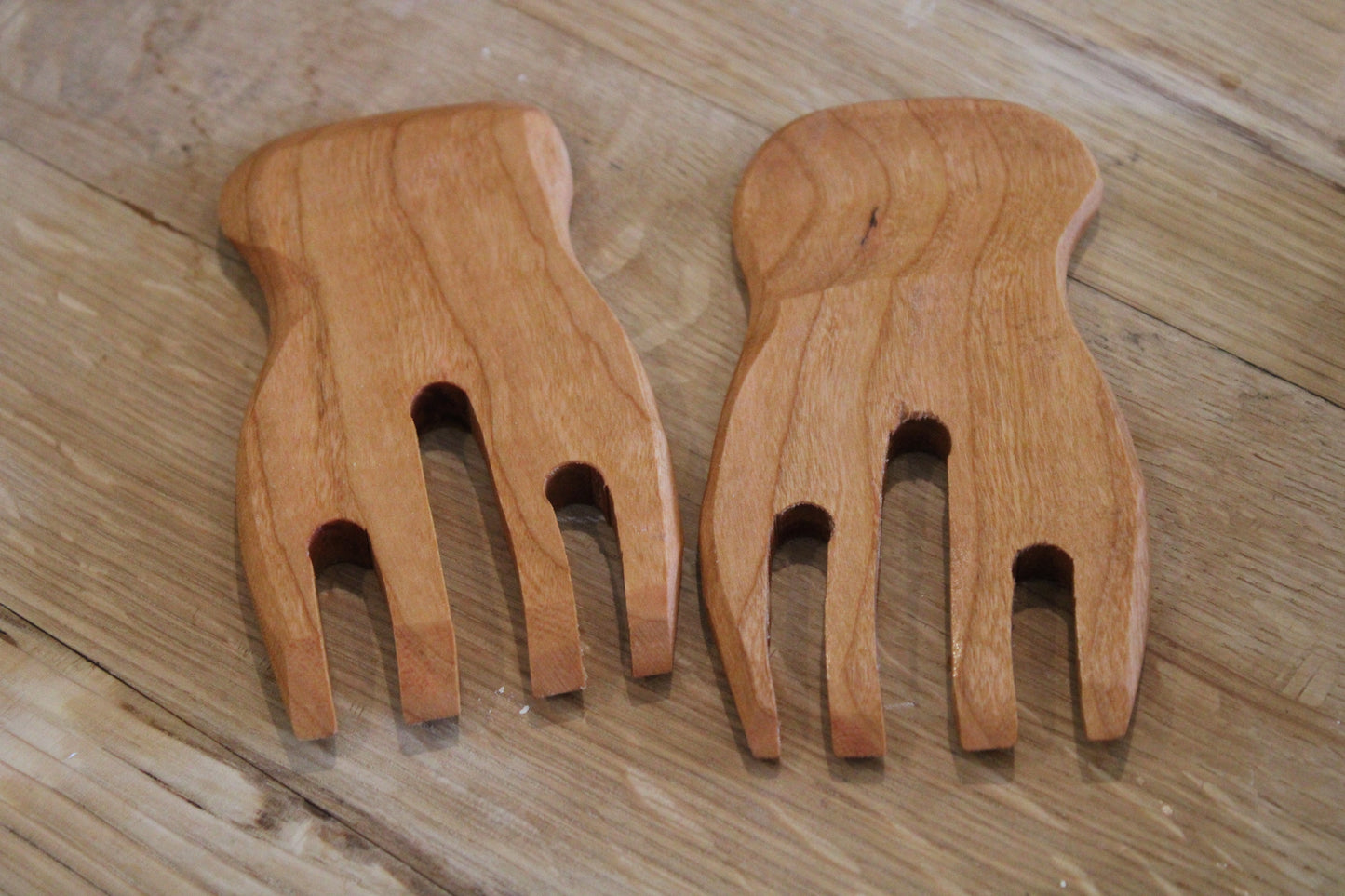 Salad / Pasta Tossing Claw Pair, Hardwood Cherry or Walnut Hardwood